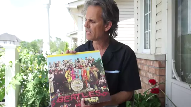 VJAY'S VINTAGE VINYL - THE BEATLES - SGT PEPPER'S LONELY HEARTS CLUB BAND
