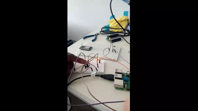 buttonblin-from pi to arduino